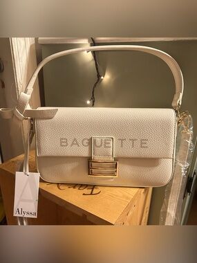 Gorgeous Alyssa White Leather Shoulder Bag with Gold Buckle